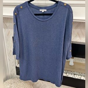 89th & Madison Heather Blue Top with Gold Buttons Size 1X